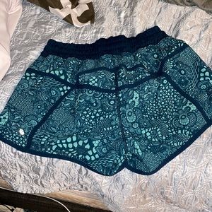 Rare Green Lululemon Tracker Shorts Size 6